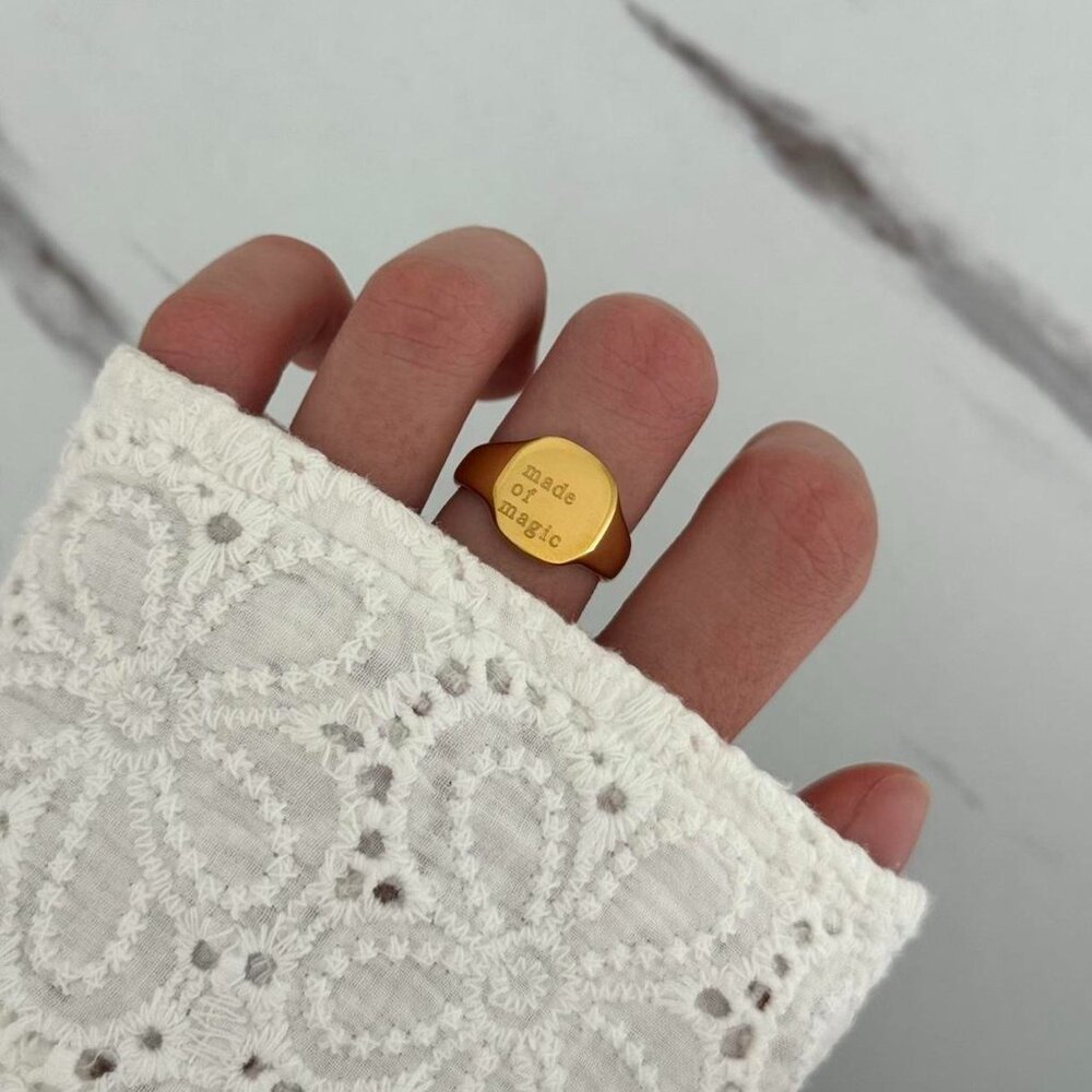 Sku:0155 vintage style gold ring‎ “made of magic” materials stainless steel 18K